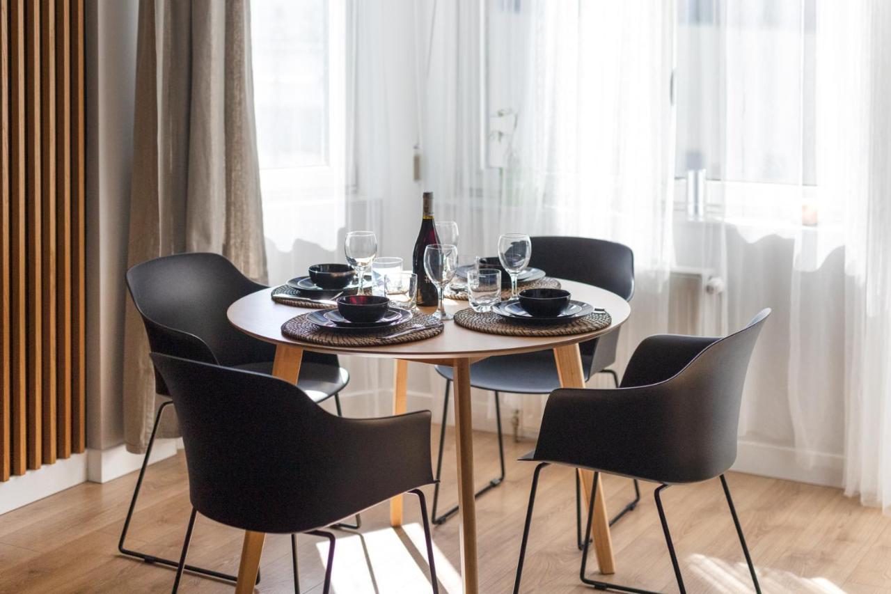Stylowy Apartament Z Pieknym Widokiem Na Miasto Warschau Buitenkant foto