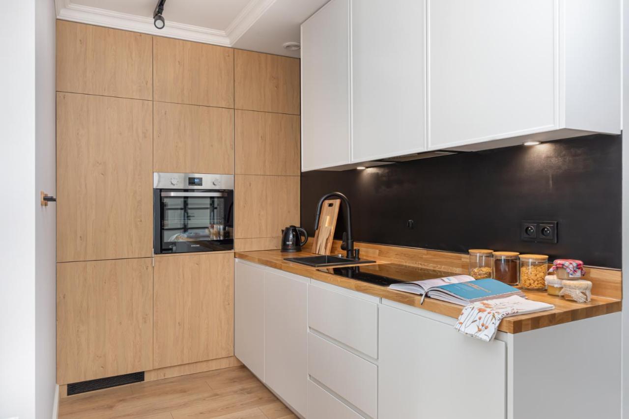 Stylowy Apartament Z Pieknym Widokiem Na Miasto Warschau Buitenkant foto